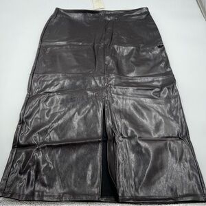 A new‎ day brown faux leather long skirt SZ 10. Stretchy soft fabric front slit.